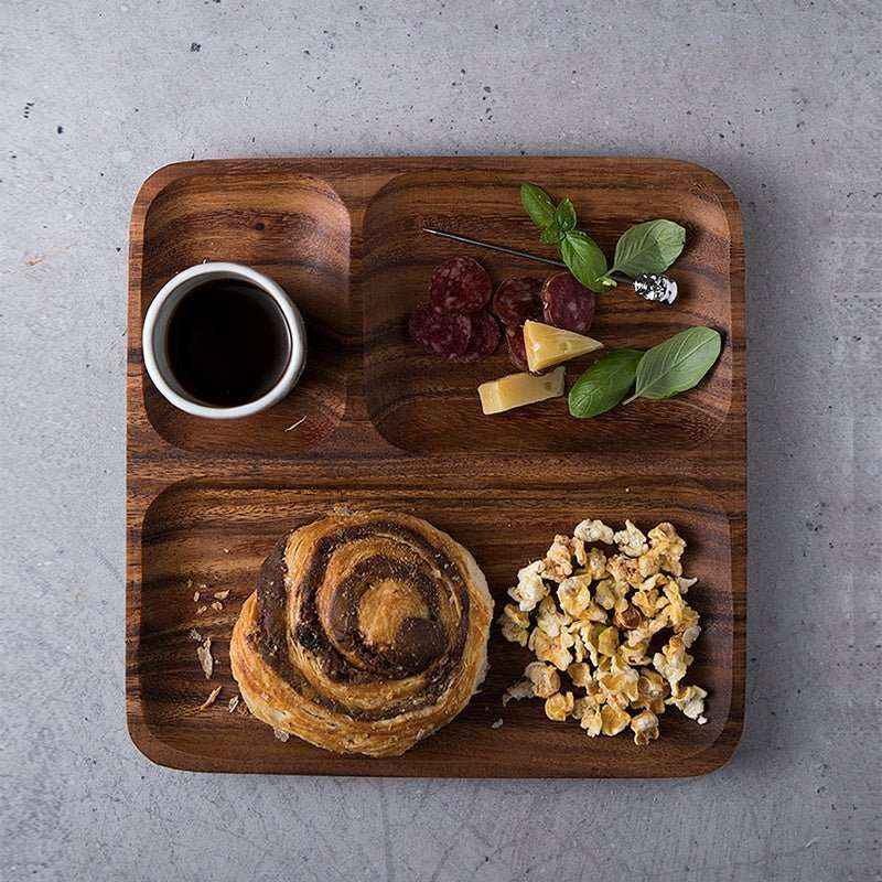 🍃 Rustic Split Breakfast Plate – Natural Wood Tray