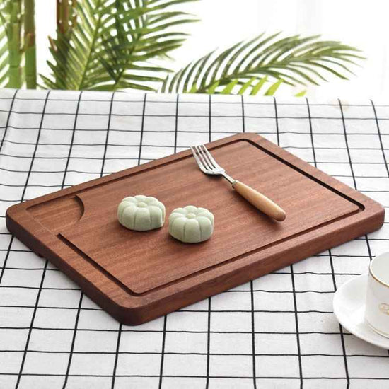 Rustic Wooden Steak & Pizza Board – Versatile Dining Essential