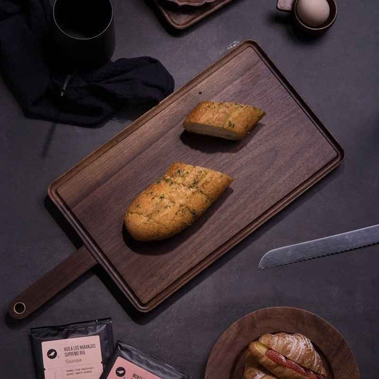 Wooden Chopping Board with Groove – Bread Board with Juice Channel
