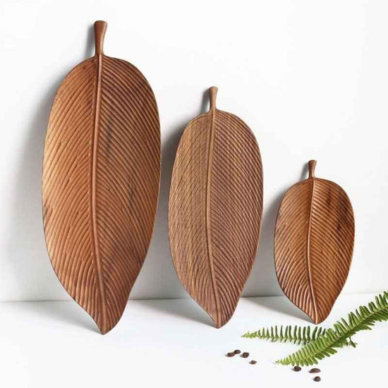 Wooden Saucer Fruit Tray – Elevate Your Dining with Natural Elegance
