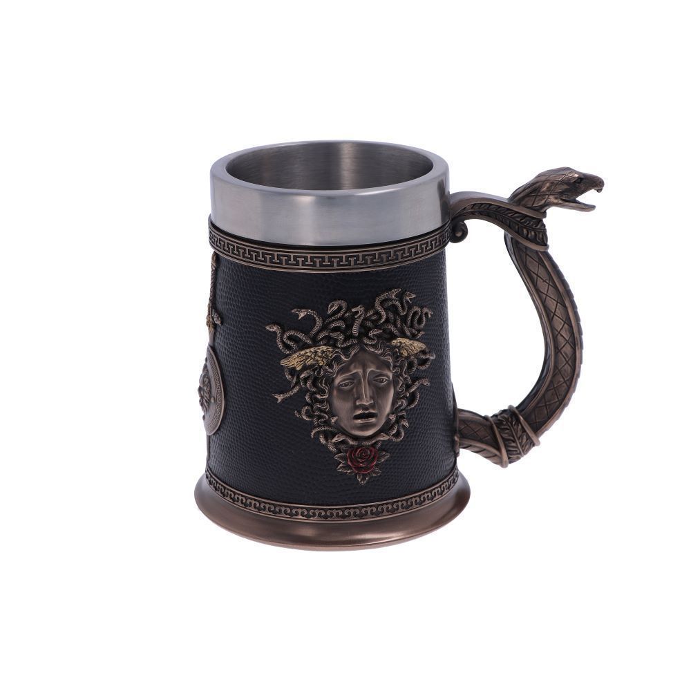 Medusa Beer Mug: The Gorgon’s Gaze | Woody&