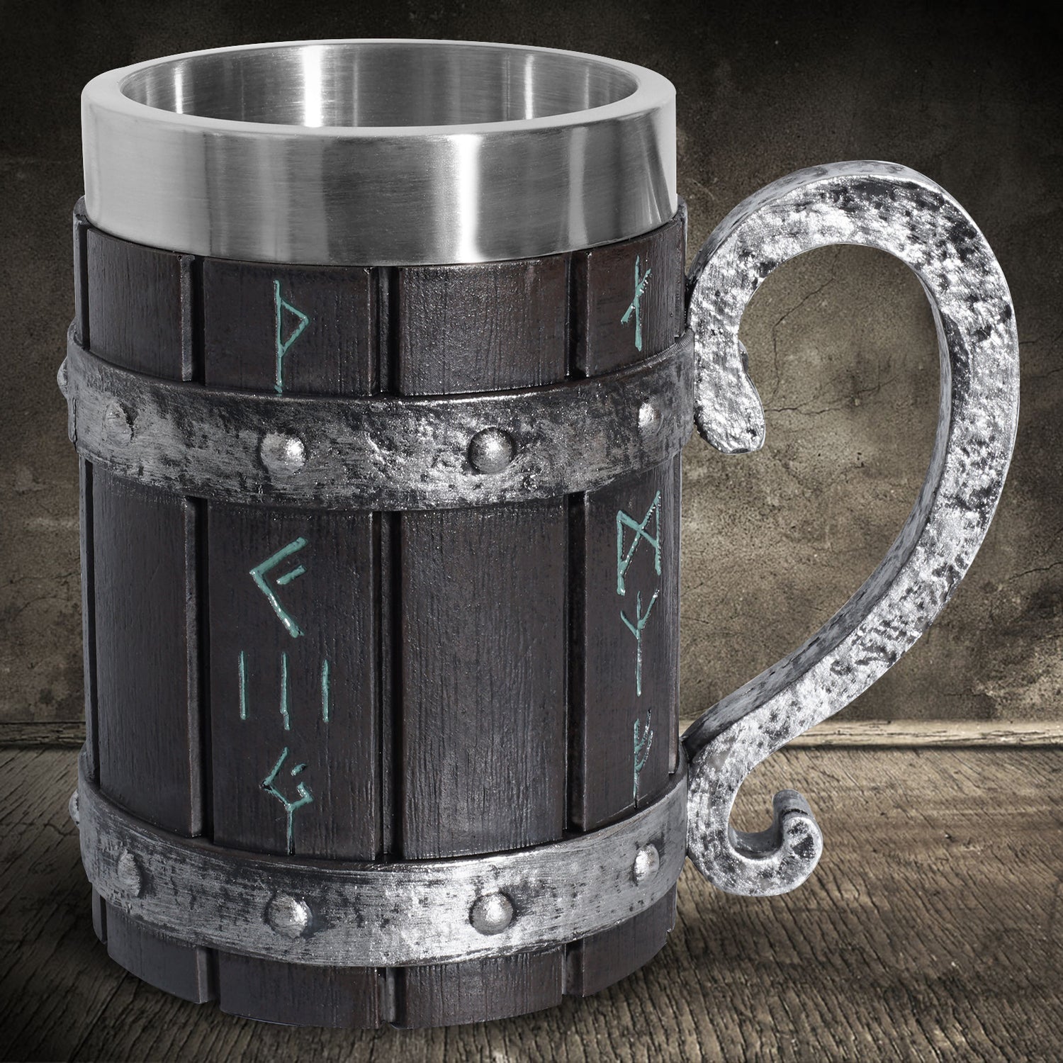 Fashion Personality Beer Mug - Resin & Steel by Woody Kitchenware