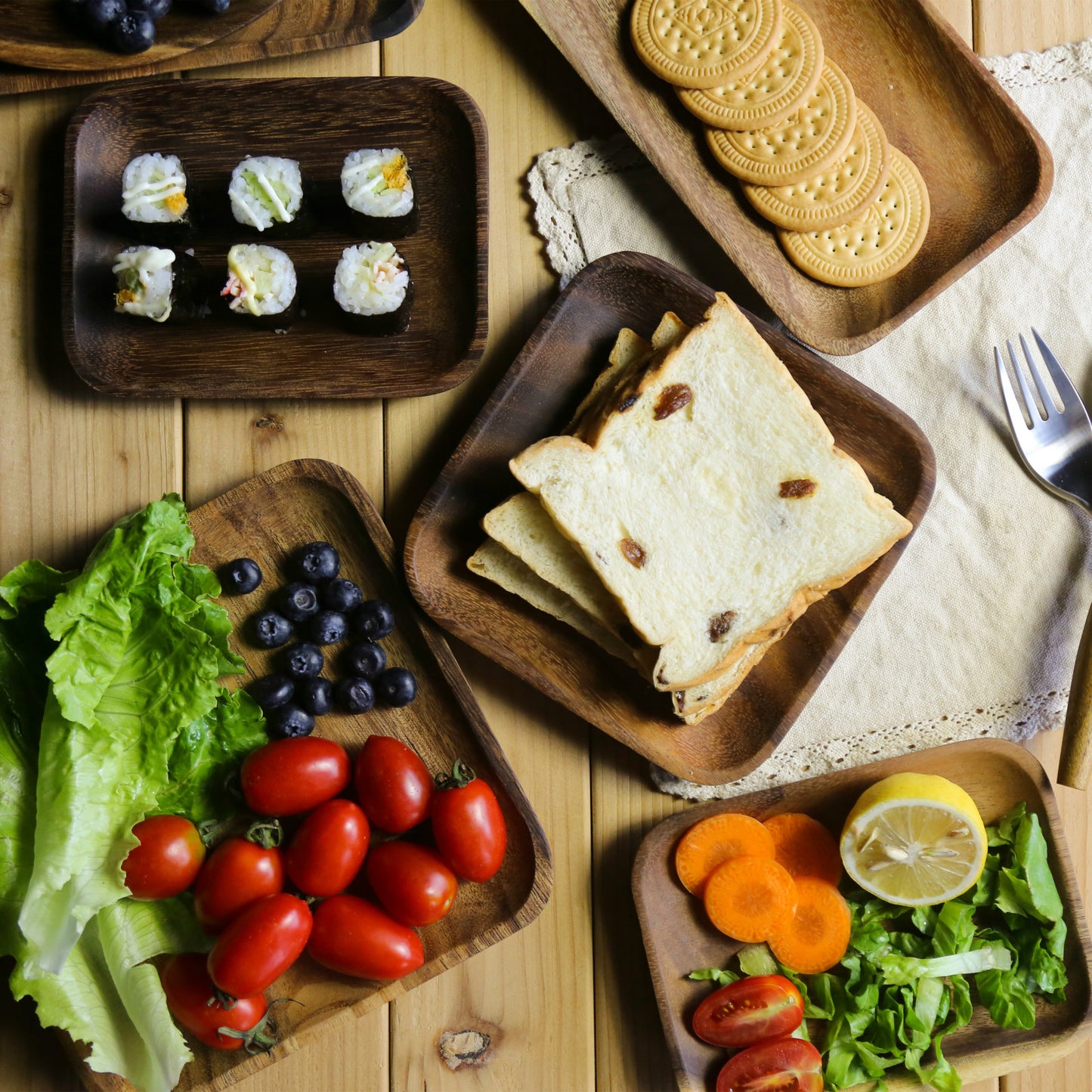 Assiette rectangulaire en bois d&#39;acacia