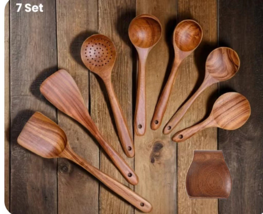 Ensemble d&#39;ustensiles de cuisine avec spatule en bois