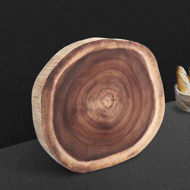 Round Double-Sided Log Cutting Board – Nature’s Beauty, Twice the Versatility