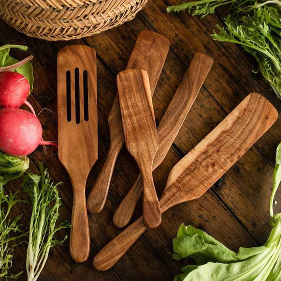 Teak Wooden Cooking Spatula – Multi-Style Kitchen Essential (Salad, Stir-Fry & Cake)