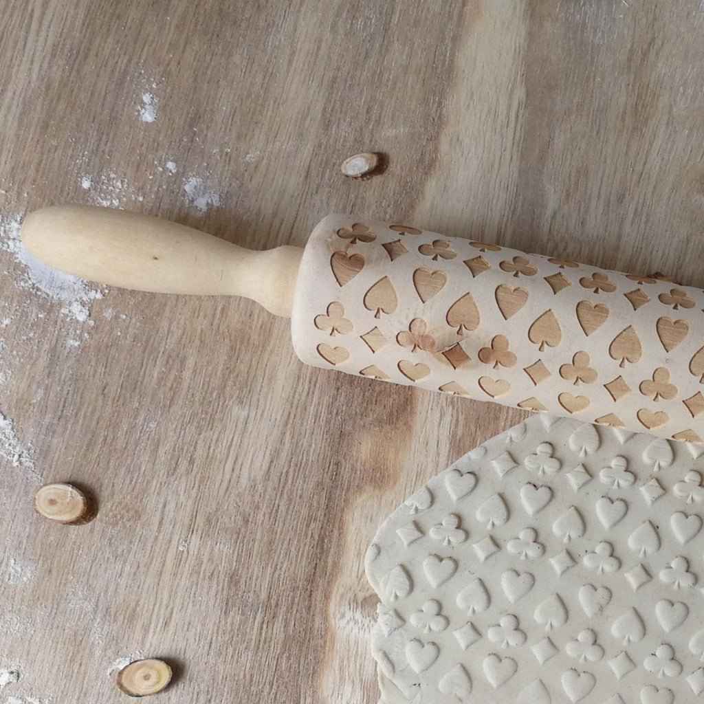 Wooden Christmas Poker Printing Rolling Pin – Add a Touch of Festive Fun to Your Baking