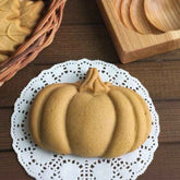 Wooden Pumpkin Cake Embossing Mold – Traditional Hand-Carved Baking Tool