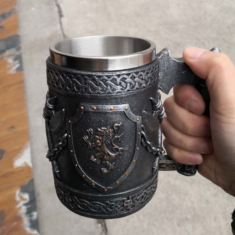 Blackjack beer glass by WoodyKitchenware featuring a high-stakes blackjack hand design, handcrafted beer drink vessel by WoodyKitchenware.