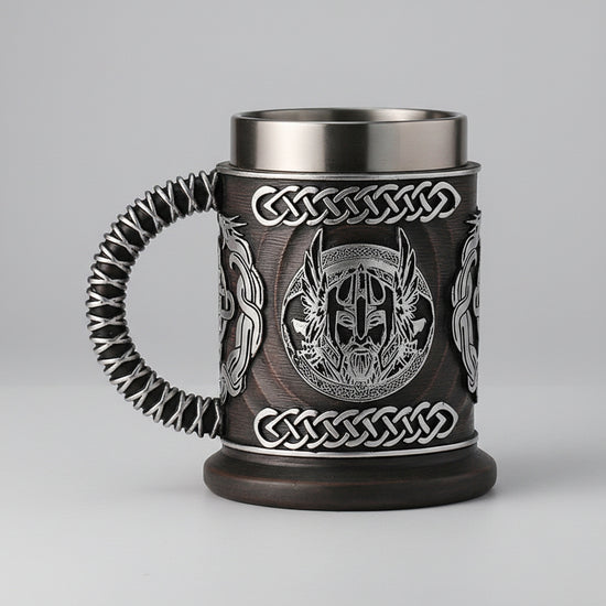 Black minimalist beer mug by Woody&