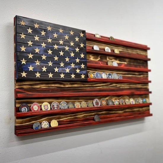 Wooden craftwork decoration featuring Patriot&