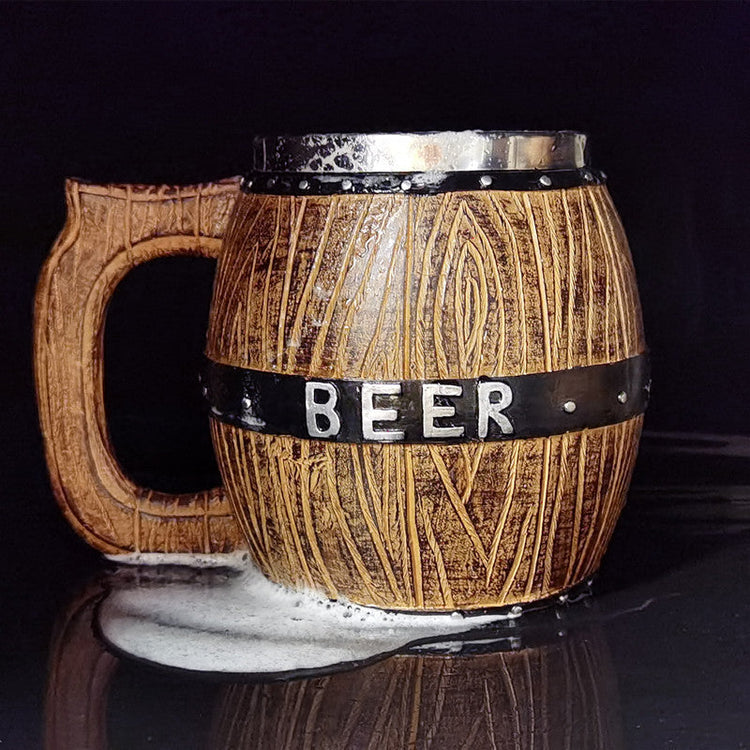 Large handcrafted draft beer mug by WoodyKitchenware, bar-style beer glass with wood-colored finish, 580ml capacity.