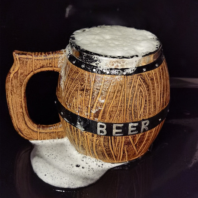 Large wooden-colored draft beer mug by WoodyKitchenware, bar-style glass vessel for handcrafted beer drinking, 580ml capacity.