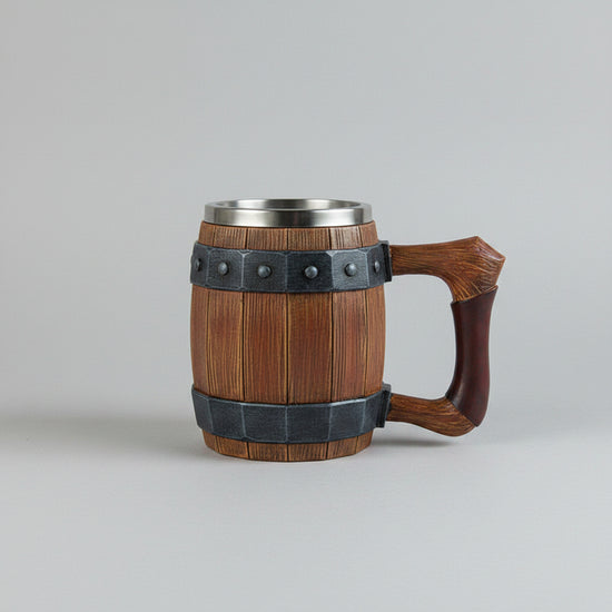 Wooden barrel-shaped mug by Woody&